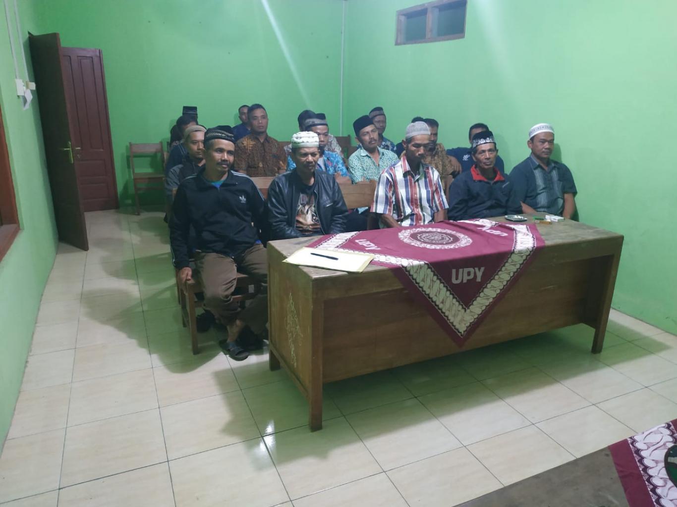 Pertemuan Rutin Linmas Desa Seloharjo