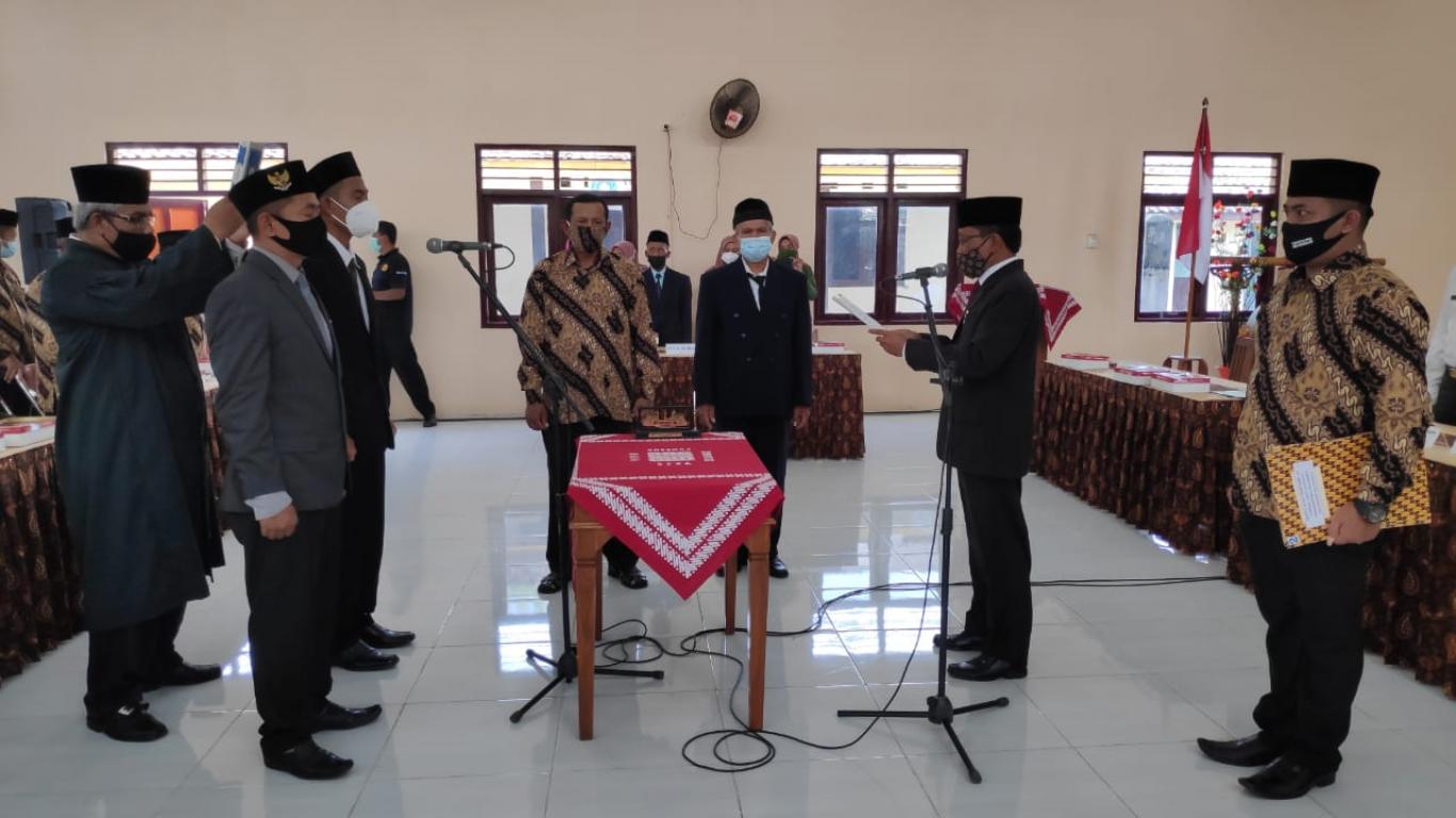 PELANTIKAN  DUKUH KARANGASEM DAN DUKUH KALINAMPU