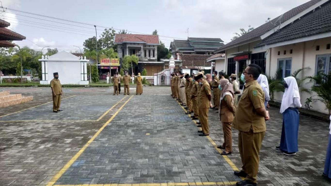APEL PAGI PAMONG KALURAHAN SELOHARJO