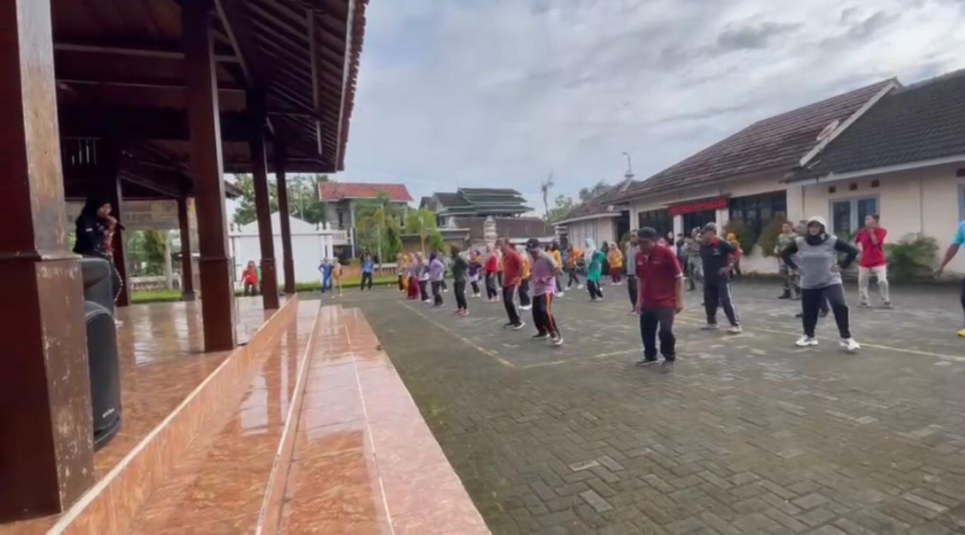 SENAM SEHAT DI KELURAHAN SELOHARJO!
