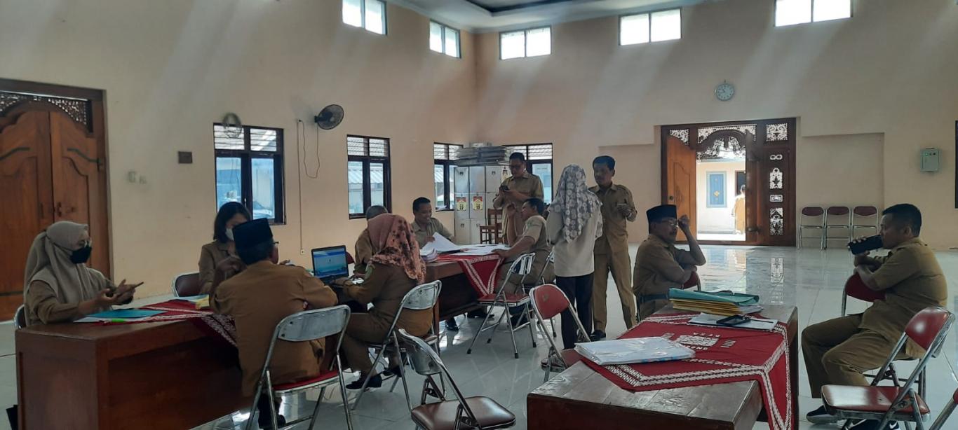MONITORING IDM OLEH DPMK BANTUL DI KALURAHAN SELOHARJO