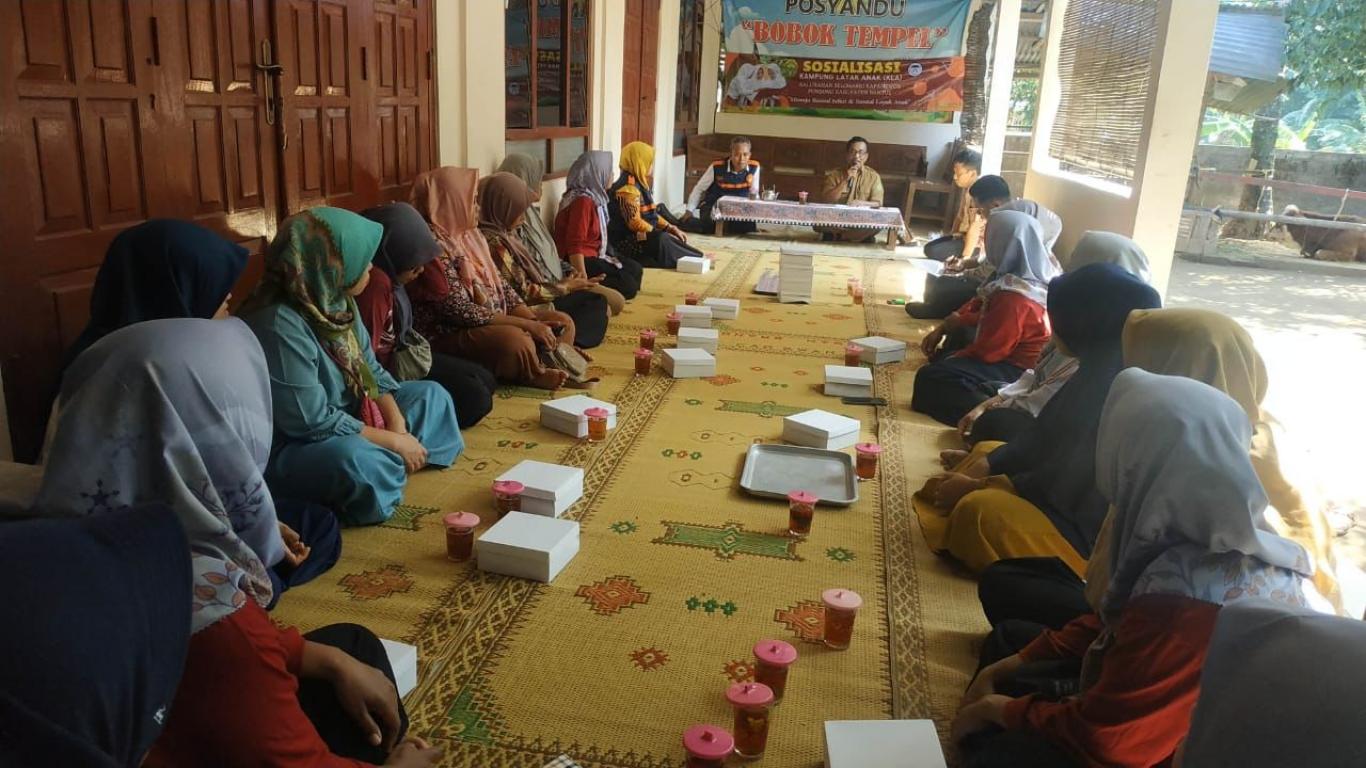 SOSIALISASI KAMPUNG RAMAH ANAK DI PADUKUHAN BOBOK TEMPEL WUJUDKAN MASYARAKAT YANG PAHAM HAK ANAK