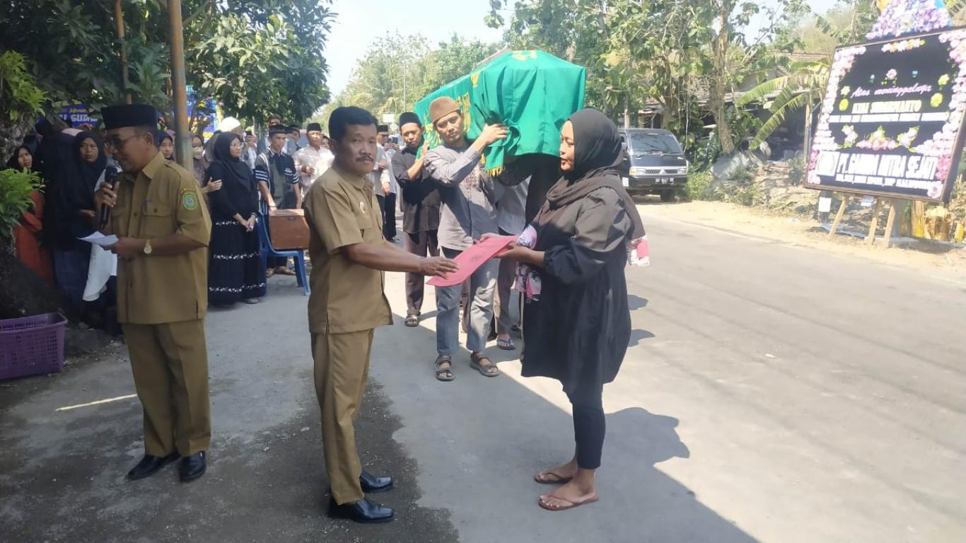 Aksi Simpati Pemerintah Kalurahan Seloharjo Kepada Kyai Sudarmanto di Nambangan