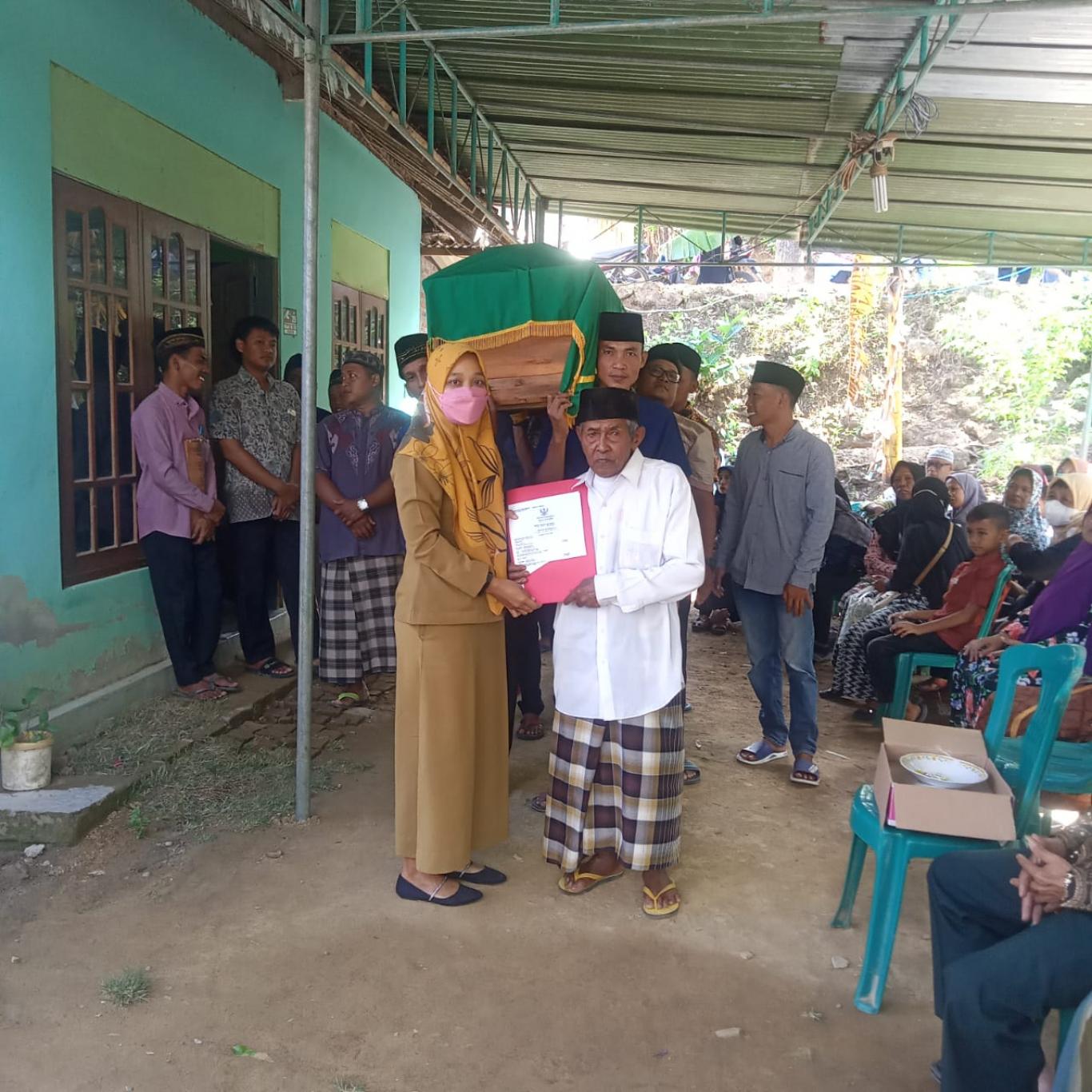 Aksi Simpati Pemerintah Kalurahan Seloharjo pada Nyai Lasinem Warga Padukuhan Blali