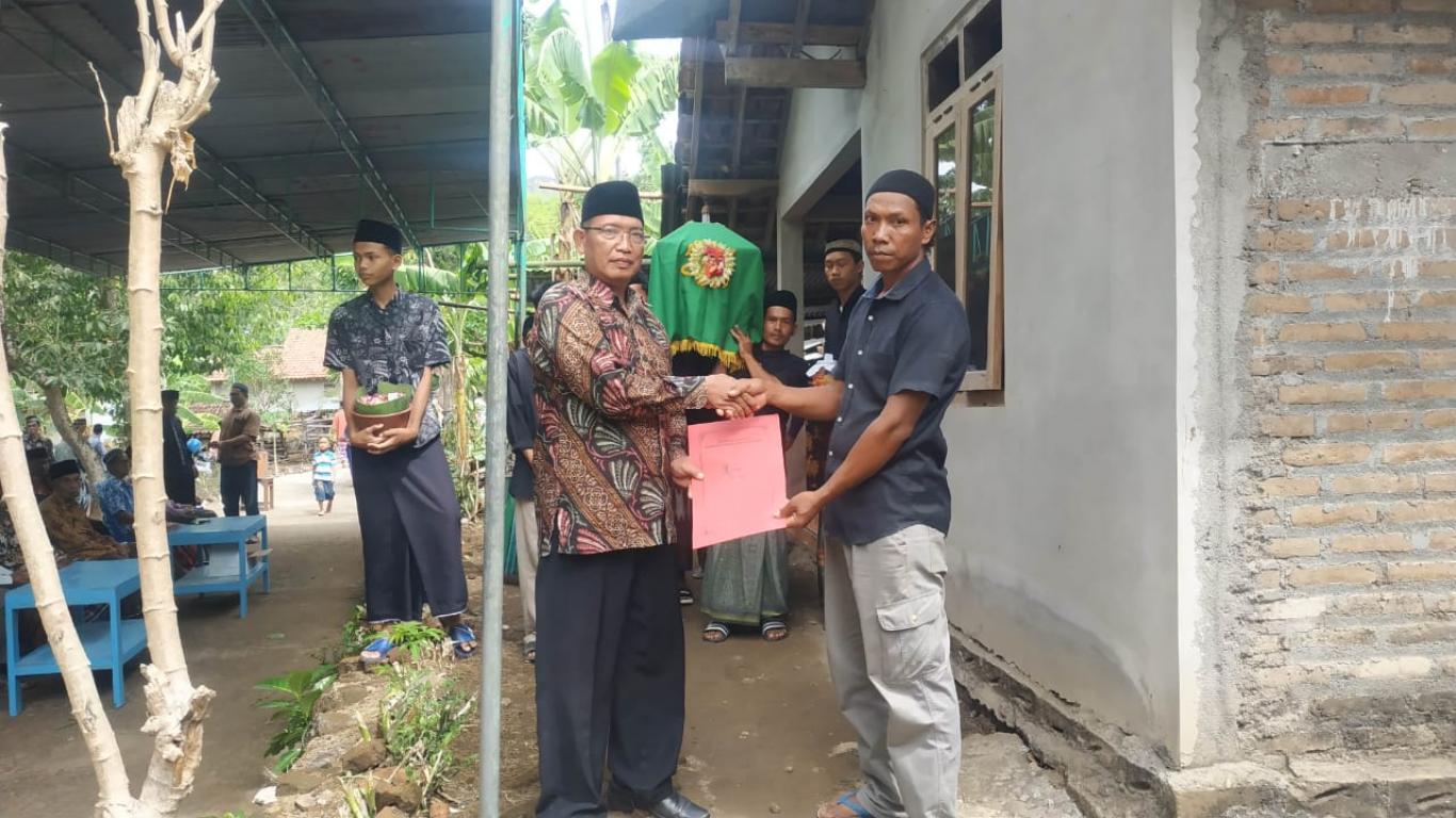 Aksi Simpati Pemerintah Kalurahan Seloharjo Kepada Kyai Parji Warga Padukuhan Kalinampu