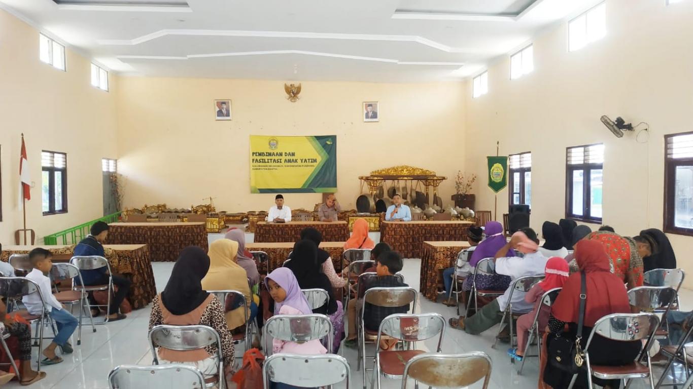 Pembinaan dan Fasilitasi Anak Yatim di Kalurahan Seloharjo