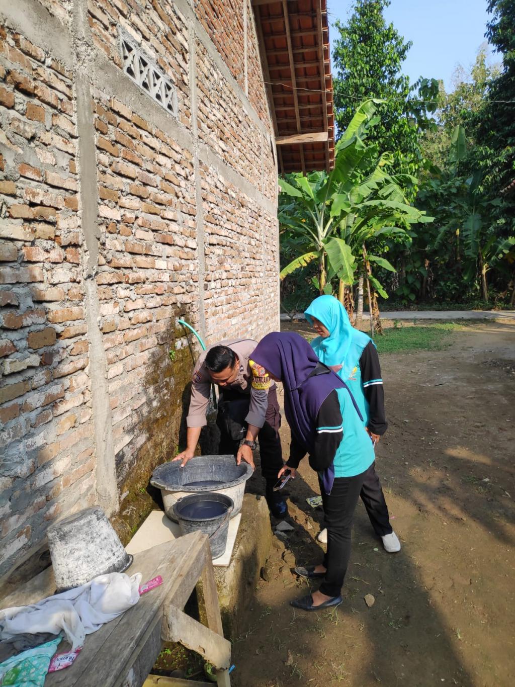 Pemberantasan Sarang Nyamuk di Padukuhan Biro