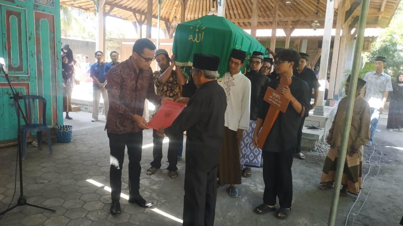 Aksi Simpati Pemerintah Kalurahan Seloharjo kepada Almarhum Nyai Niyati di Padukuhan Ngreco